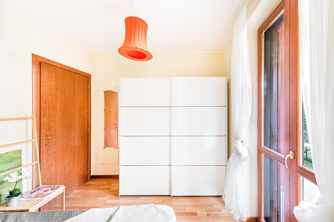 Residence Sole T29 Apartment By Wonderful Italy Сирмионе Екстериор снимка